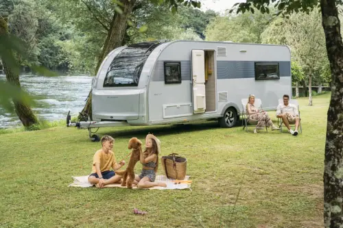 Caravan & Motorhome Hire