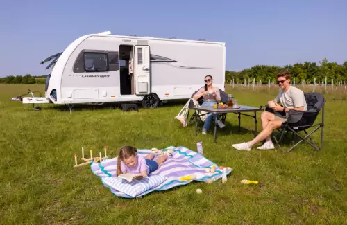 Get an EXTRA £500 voucher this month!