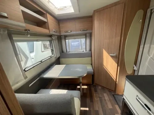 Weinsberg Caraone 390QD/GB 2025