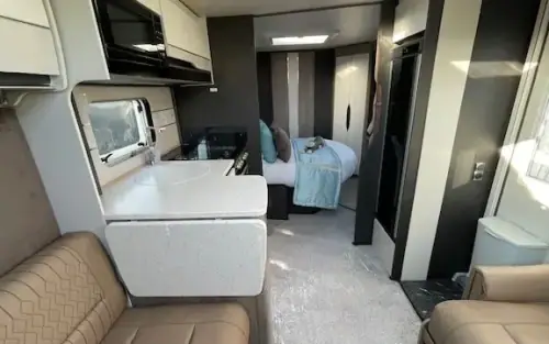 Swift Elegance Grande 780 2025