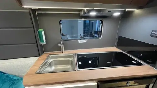 Knaus Azur 460EU 2024