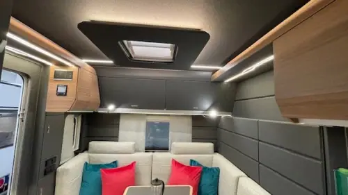 Knaus Azur 460EU 2024