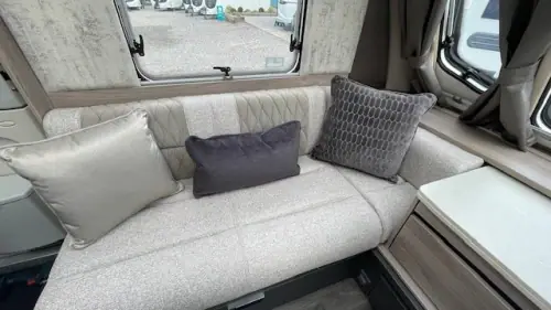 Swift Exclusive Challenger 560 2025