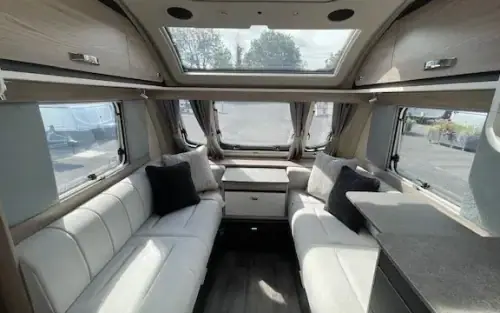 Swift Challenger 560 2026