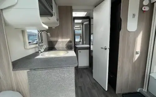 Swift Challenger 560 2026