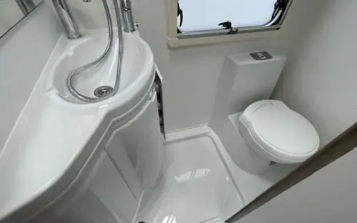 Swift Challenger 390 2026