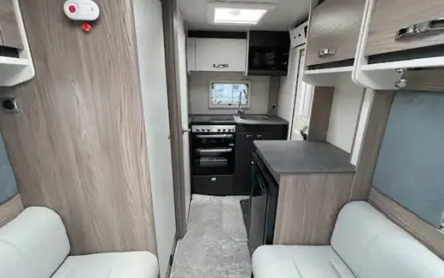 Swift Challenger 390 2026