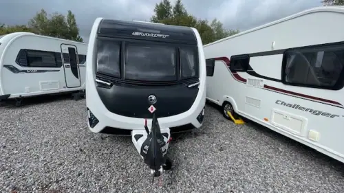 Swift Challenger 590 2026