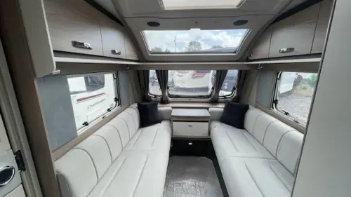Swift Challenger 590 2026