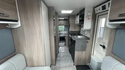 Swift Challenger 590 2026