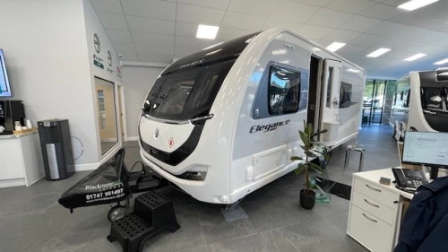 Swift Elegance Grande 780 2025