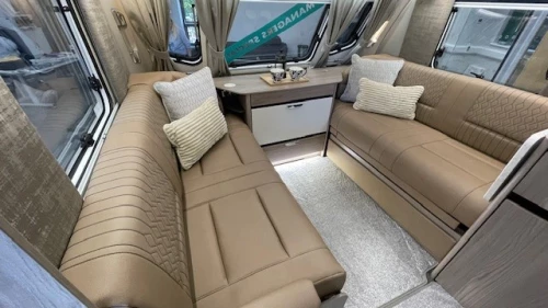 Swift Elegance Grande 780 2025