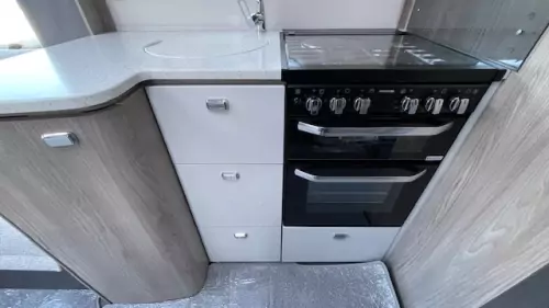 Swift Conqueror 650L Grande 2026
