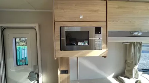 Elddis Avante 482 2017