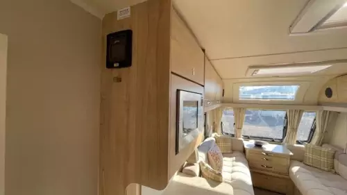 Elddis Avante 482 2017