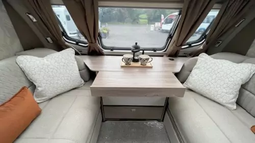 Swift Elegance 845 Grande 2026
