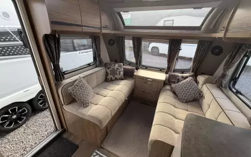 Coachman VIP 560/4 2015