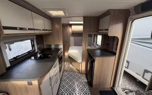 Coachman VIP 560/4 2015