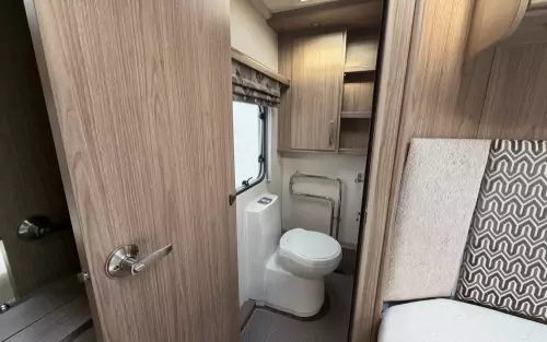 Coachman VIP 560/4 2015