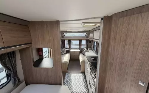 Coachman VIP 560/4 2015