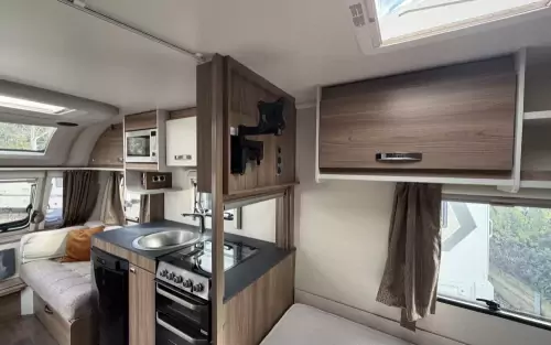 Sprite Alpine 4 2021