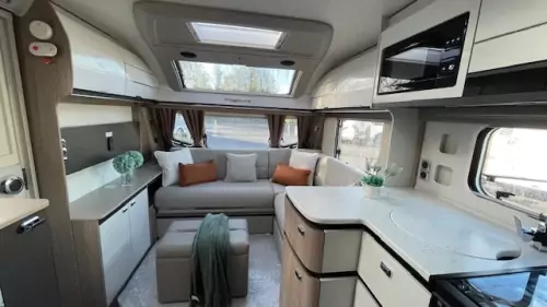 Swift Elegance 860 Grande 2026
