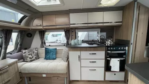 Coachman VIP 560/4 2015