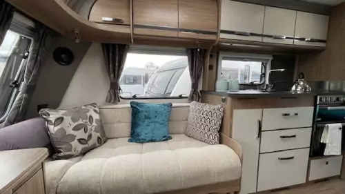 Coachman VIP 560/4 2015