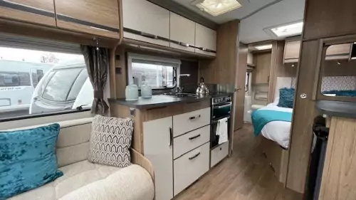 Coachman VIP 560/4 2015
