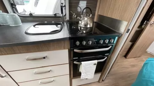 Coachman VIP 560/4 2015