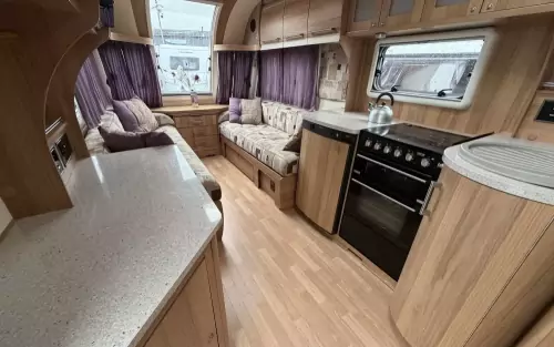 Bailey Unicorn Seville 2013