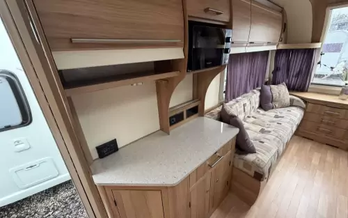 Bailey Unicorn Seville 2013