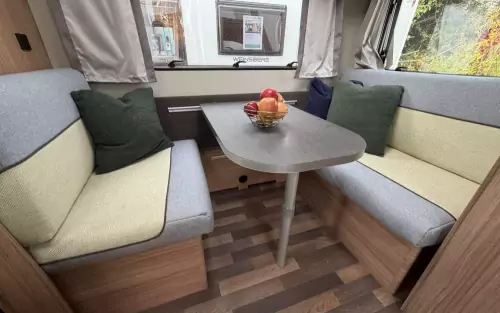 Weinsberg Caraone 390QD/GB 2025