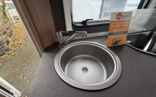 Weinsberg Caraone 390QD/GB 2025