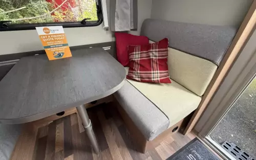 Weinsberg Caraone 400LK / UK 2024