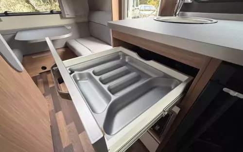 Weinsberg Caraone 400LK / UK 2025