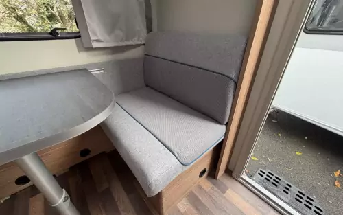 Weinsberg Caraone 400LK / UK 2025