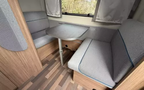 Weinsberg Caraone 400LK / UK 2025