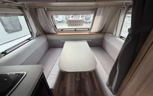 Weinsberg Caraone 400LK / UK 2025