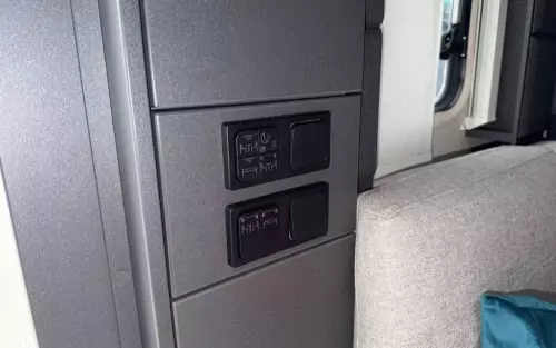 Knaus Azur 460EU 2024