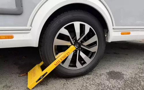 Knaus Azur 460EU 2024