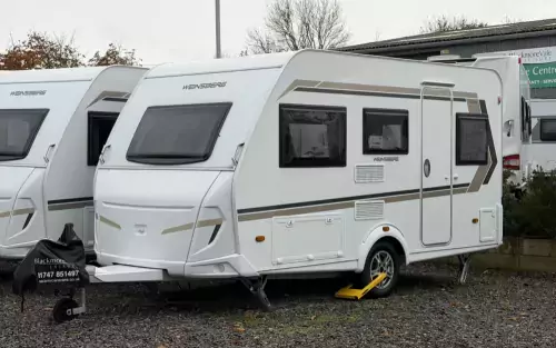 Weinsberg Caraone 390QD/GB 2025