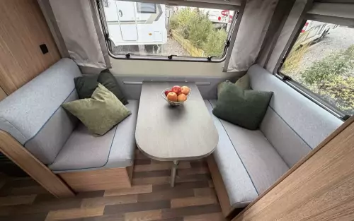 Weinsberg Caraone 390QD/GB 2025