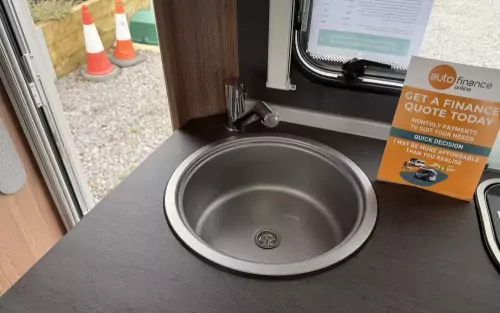 Weinsberg Caraone 390QD/GB 2025