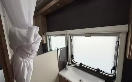 Weinsberg Caraone 390PUH 2024