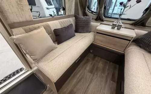 Swift Exclusive Challenger 560 2025