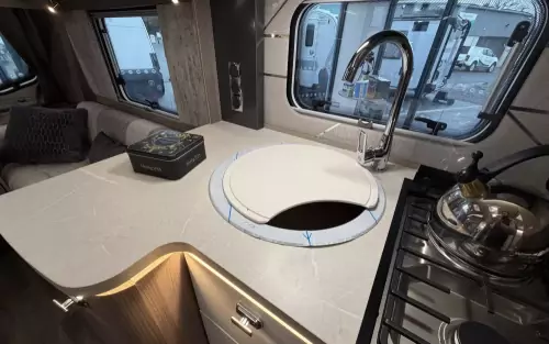 Swift Exclusive Challenger 560 2025