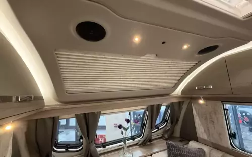 Swift Exclusive Challenger 560 2025