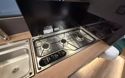 Knaus Azur 460EU 2024