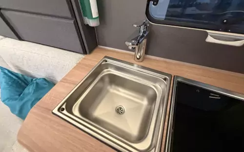 Knaus Azur 460EU 2024